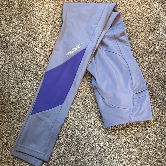 Gym Shark Leggings - Picture 2 of 4